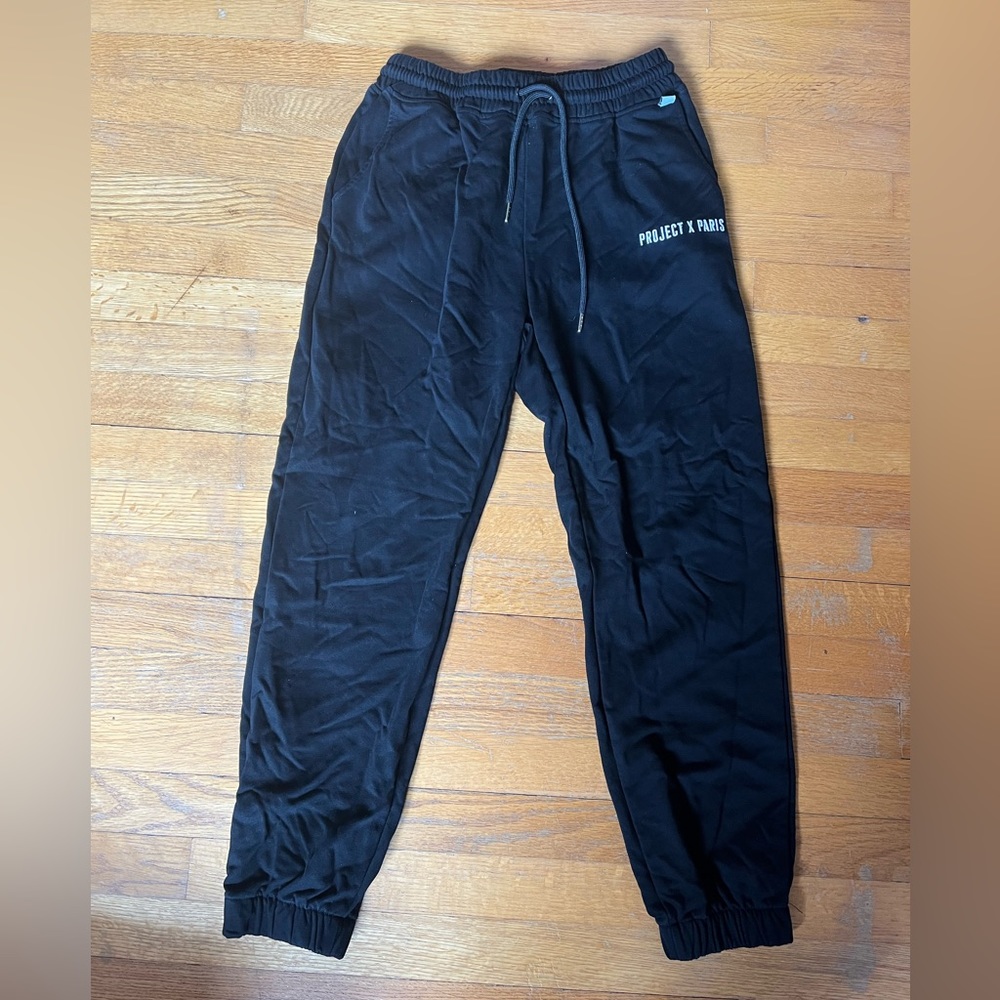 Black sweat pants